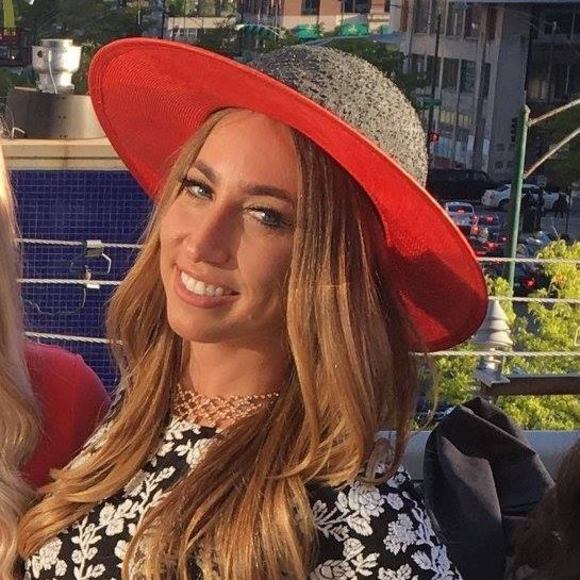 Meet your Posher, Lindsey - Picture 1 of 1